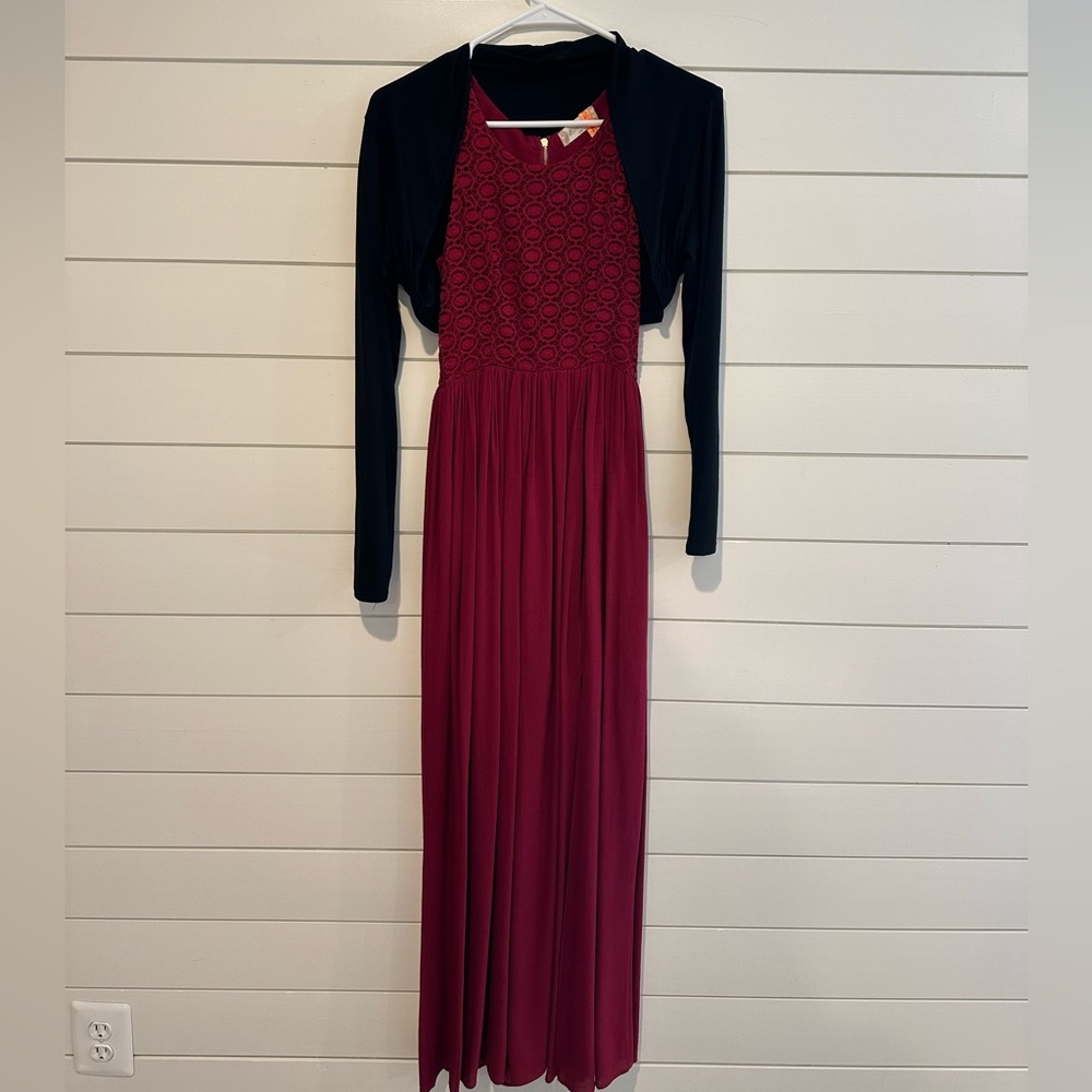 XS Altar’d State Deep Red Maxi Dress with FREE Black Bolero